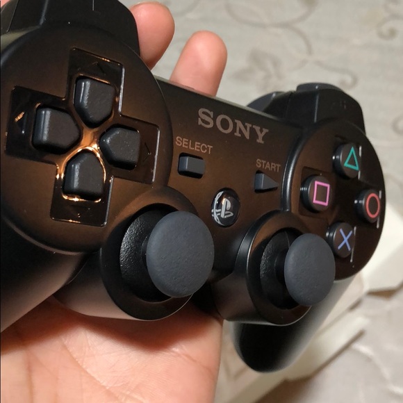 PS3 controller - Picture 3 of 3